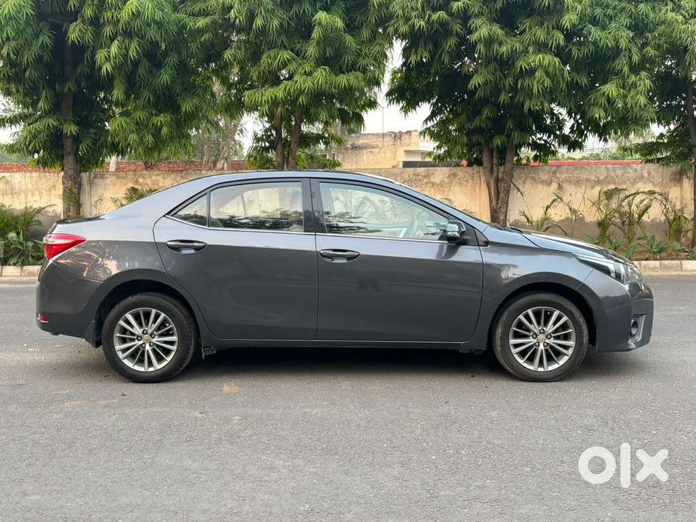 Toyota Corolla Altis Diesel 2014