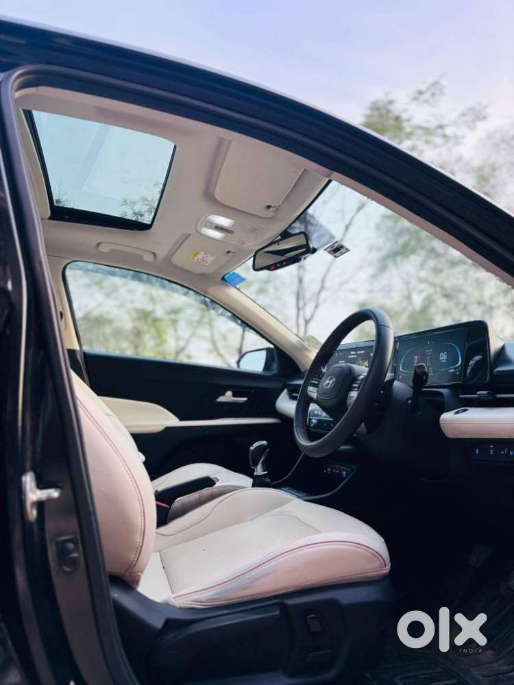 Hyundai Verna, 2023, Petrol