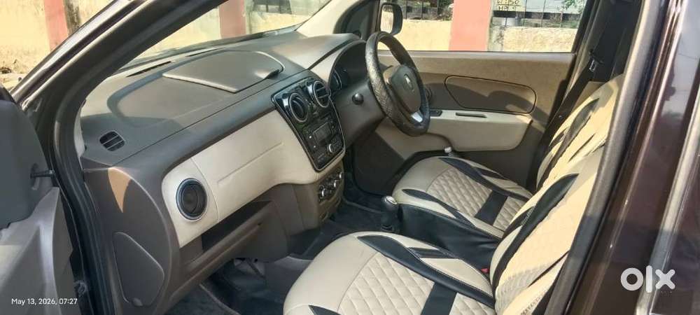 Renault Lodgy 8 Seater Diesel Manual. 2015. 89000km. 1st Owner.