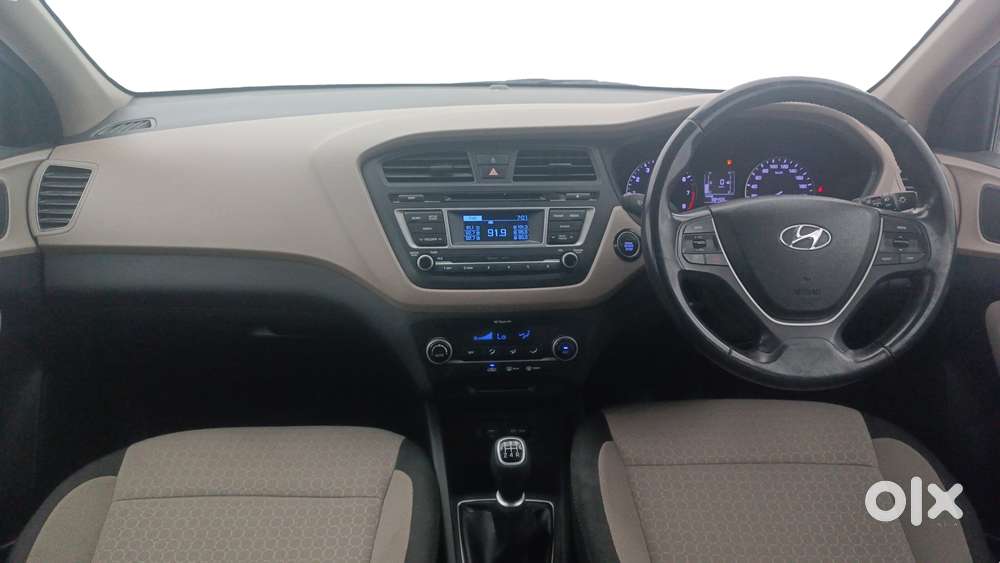 Hyundai Elite I20 Sportz (o) 1.2, 2014, Petrol