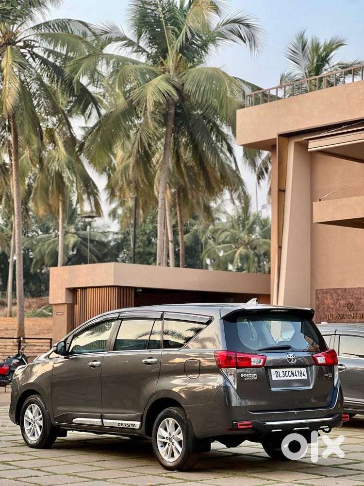 Toyota Innova Crysta 2.8 Gx At 8s, 2018, Diesel