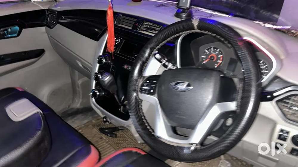 Mahindra Kuv100 Nxt 2016 Petrol 140000 Km Driven And All Ok