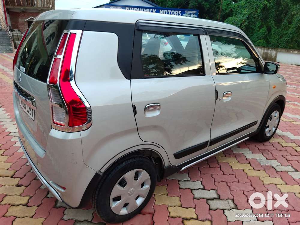 Maruti Suzuki Wagon R 1.0 Vxi Cng, 2022, Cng & Hybrids