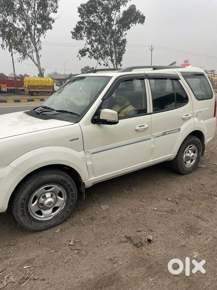 Tata Safari Storme 2017 Diesel 92000 Km Driven