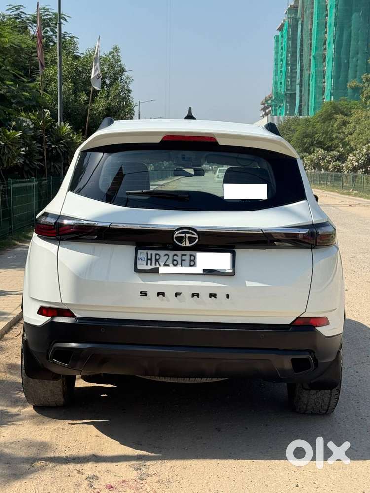 Tata Safari 2023 Diesel At + Adas - 7str