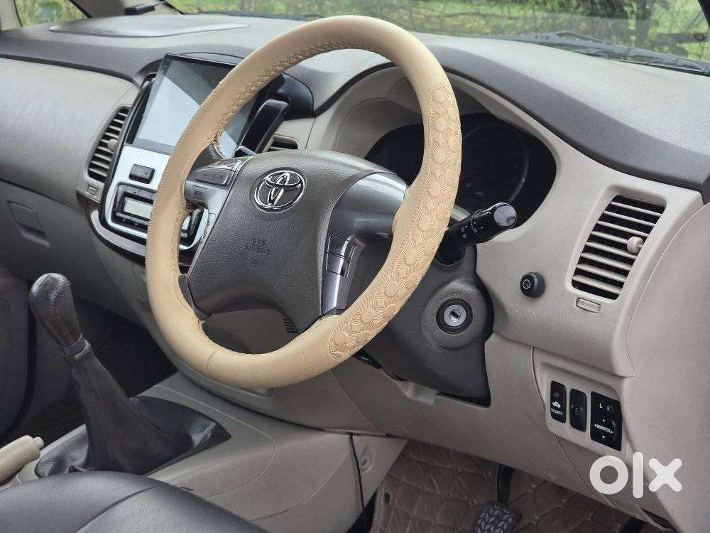 Toyota Innova 2.5 V 7 Str, 2014, Diesel