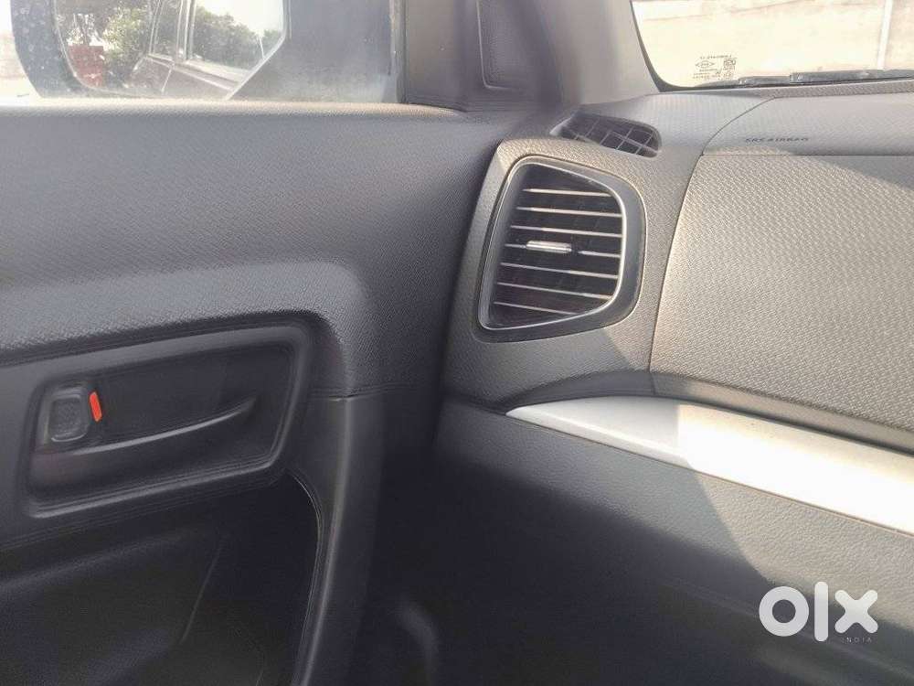 Maruti Suzuki Brezza 1.5 Lxi Smart Hybrid, 2022, Petrol
