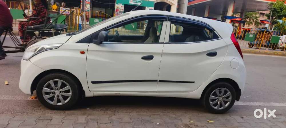 Hyundai Eon 2012 Petrol Well Maintained