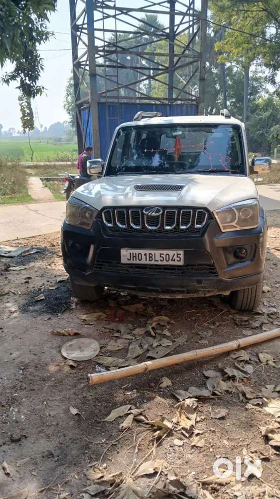Mahindra Scorpio Hybrid 2015