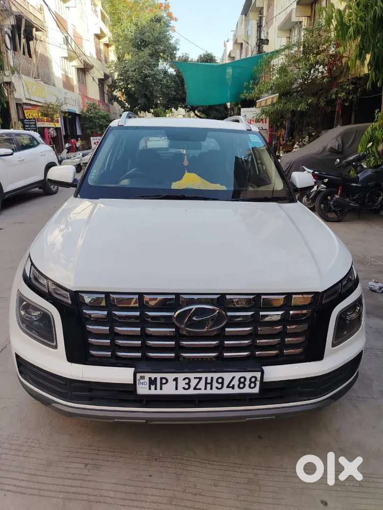 Hyundai Venue 2024 21000km