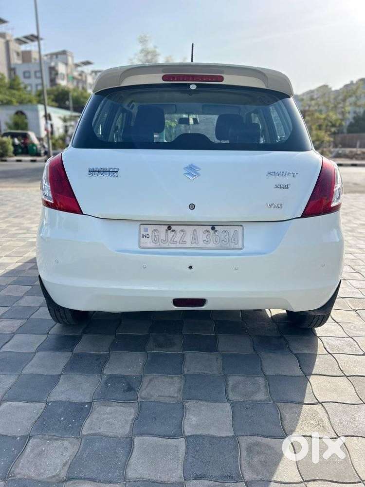 Maruti Suzuki Swift Vxi, 2014, Petrol