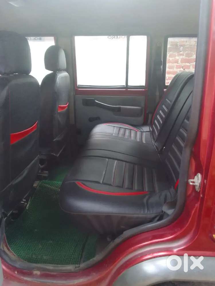 Mahindra Bolero 2011