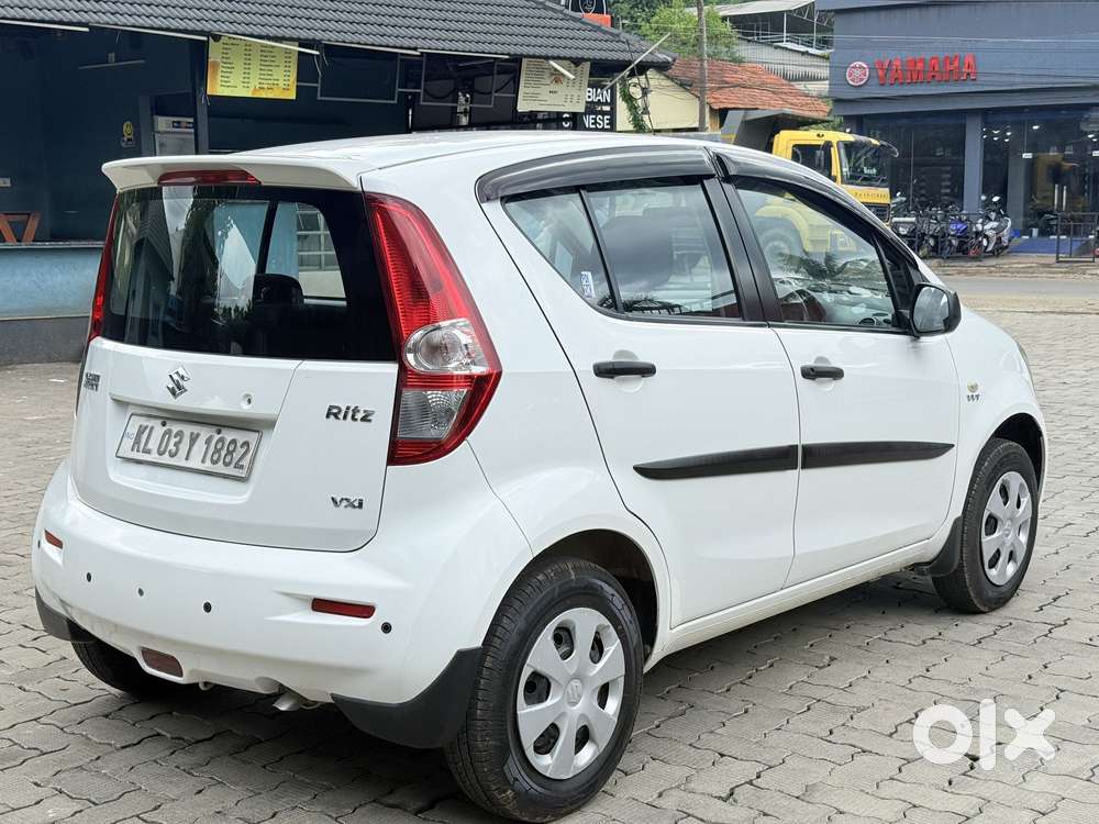 Maruti Suzuki Ritz Vxi, 2014, Petrol
