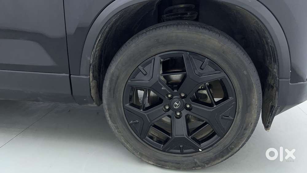 Tata Harrier Fearless Plus Dark Edition, 2023, Diesel