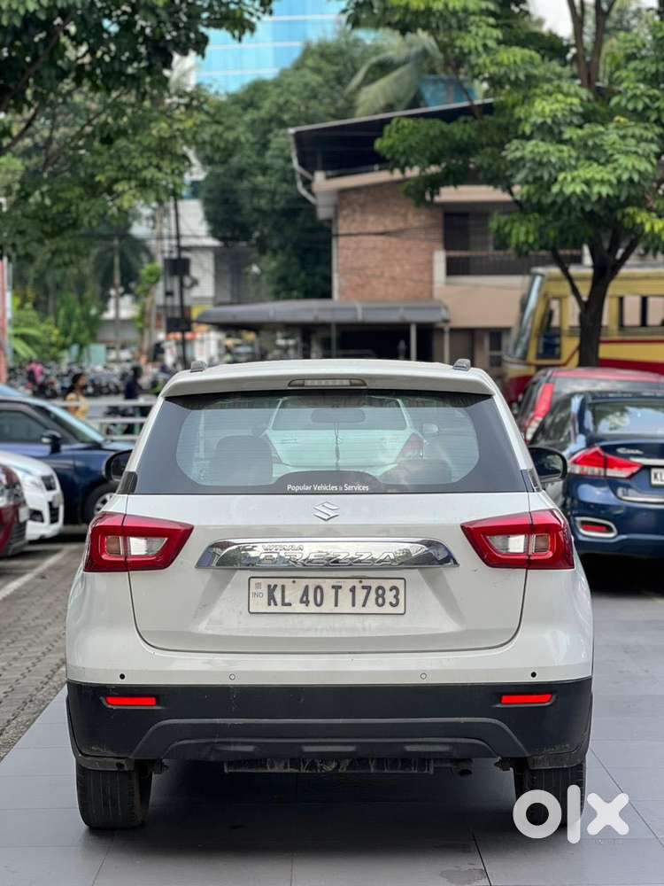Maruti Suzuki Brezza 1.5 Vxi Smart Hybrid, 2021, Petrol