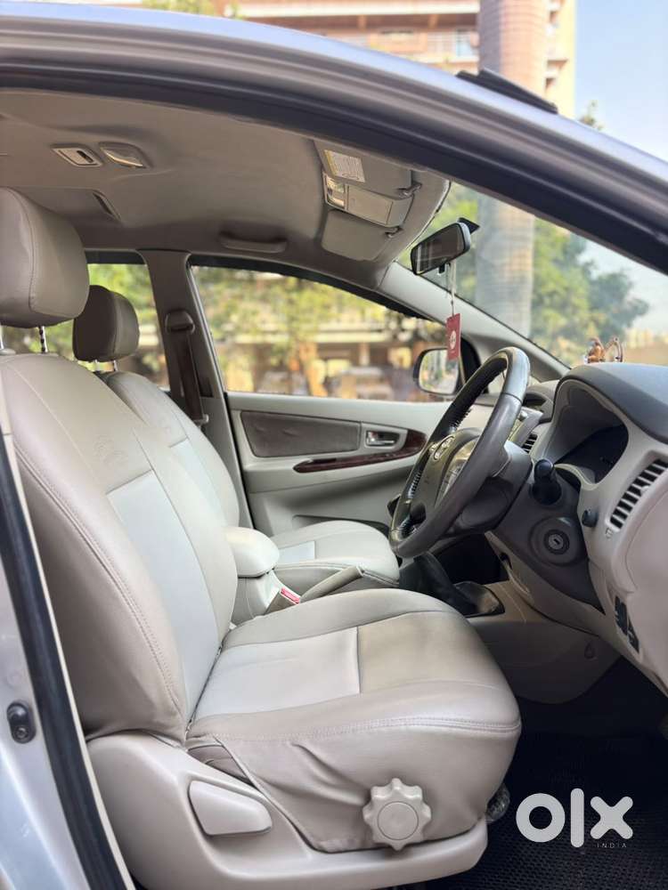 Toyota Innova 2.5 V 7 Str, 2013, Diesel