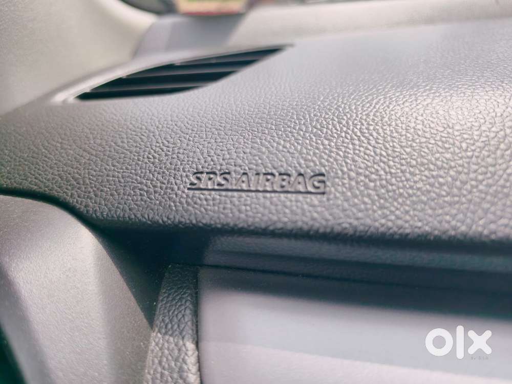 Maruti Suzuki Swift Vxi Optional, 2022, Petrol