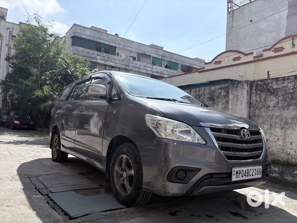 Toyota Innova 2.5 Diesel 2014