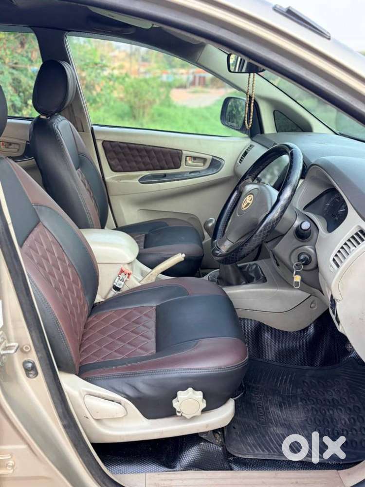 Toyota Innova, 2009, Diesel