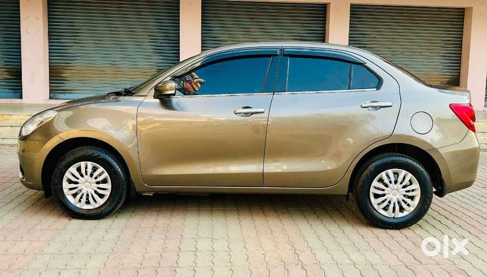 Maruti Suzuki Dzire 1.2 Vxi, 2024, Petrol