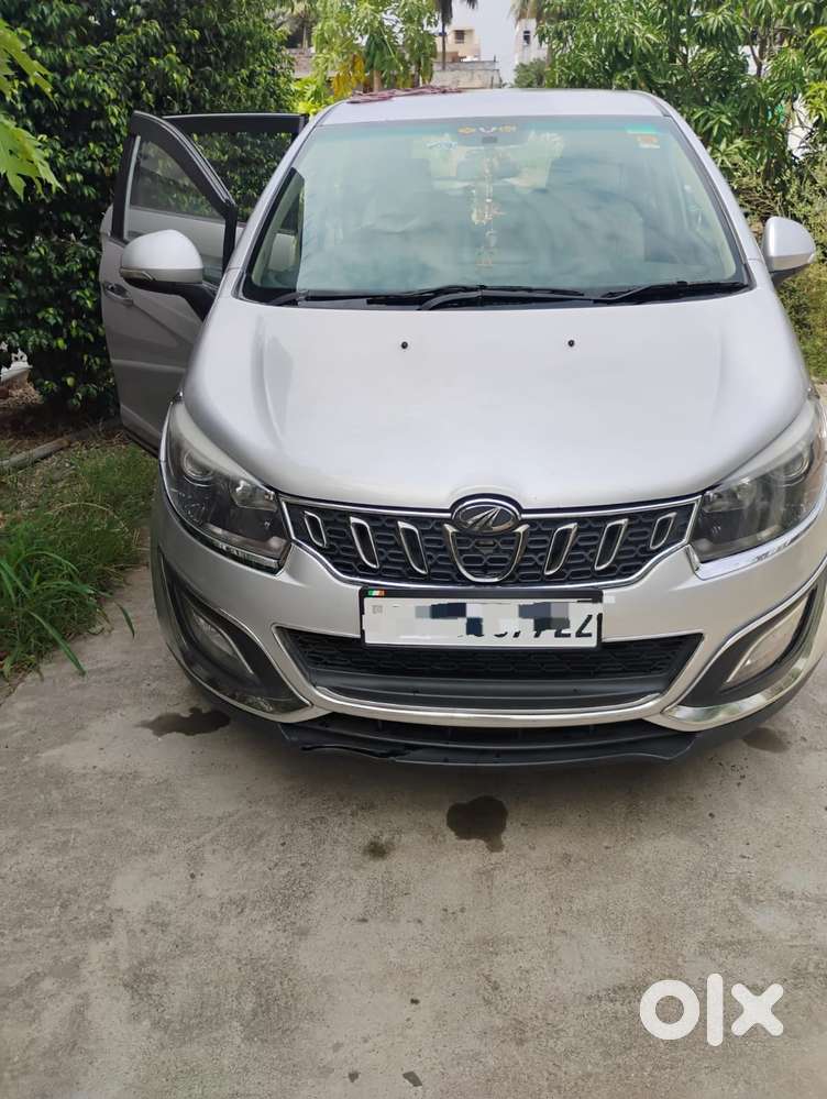 Mahindra Marazzo M6, 2019, Diesel