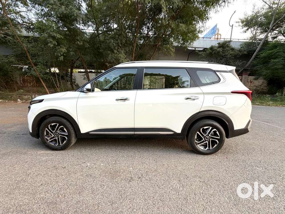 Kia Carens G1 4.6mt Luxury Plus 7, 2022, Petrol