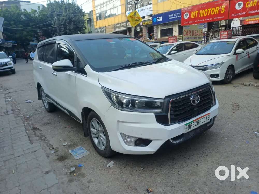 Toyota Innova Crysta 2.4 G Mt 7 Str, 2017, Diesel