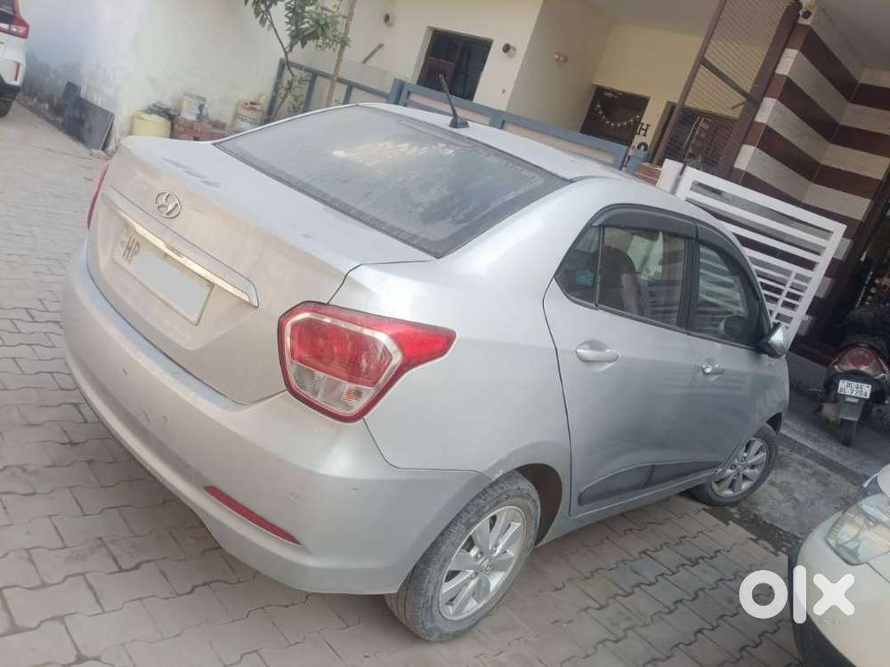 Hyundai Xcent 2015 Diesel Well Maintained