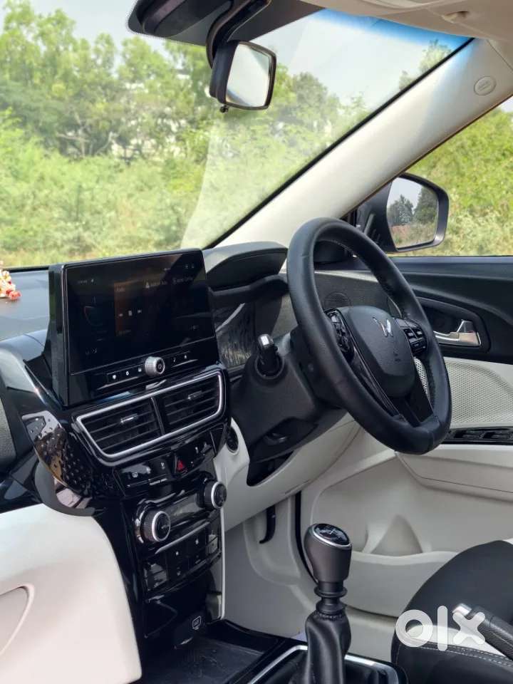Mahindra Xuv 3xo Ax5 Ds Mt, 2024, Diesel
