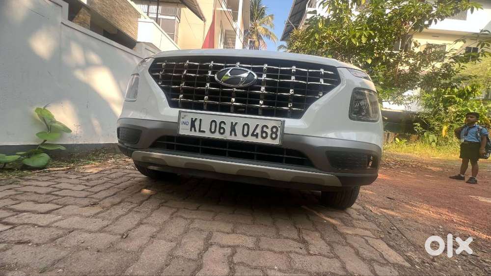 2020 Hyundai Venue (manual) – Direct Sale By Owner