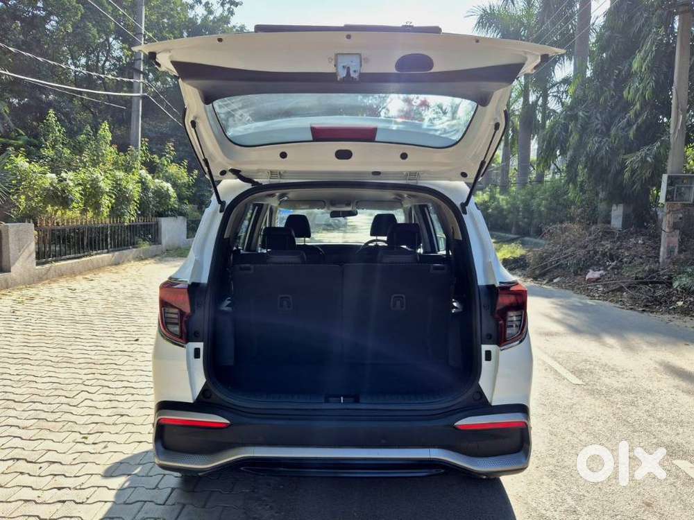 Kia Carens 1.5 Prestige 7 Str, 2023, Petrol