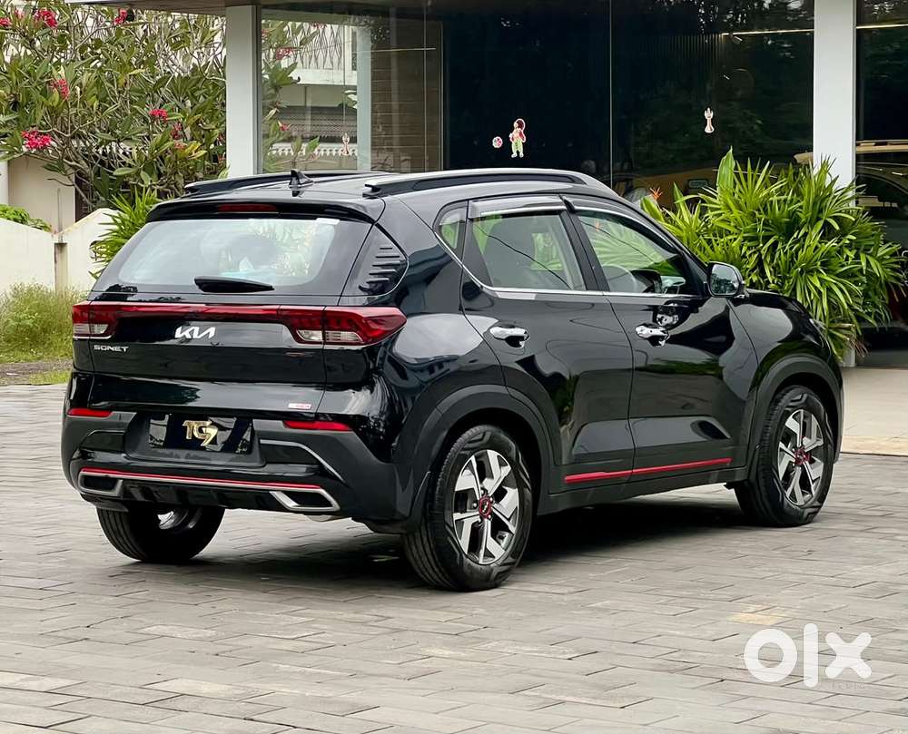 Kia Sonet, 2021, Petrol