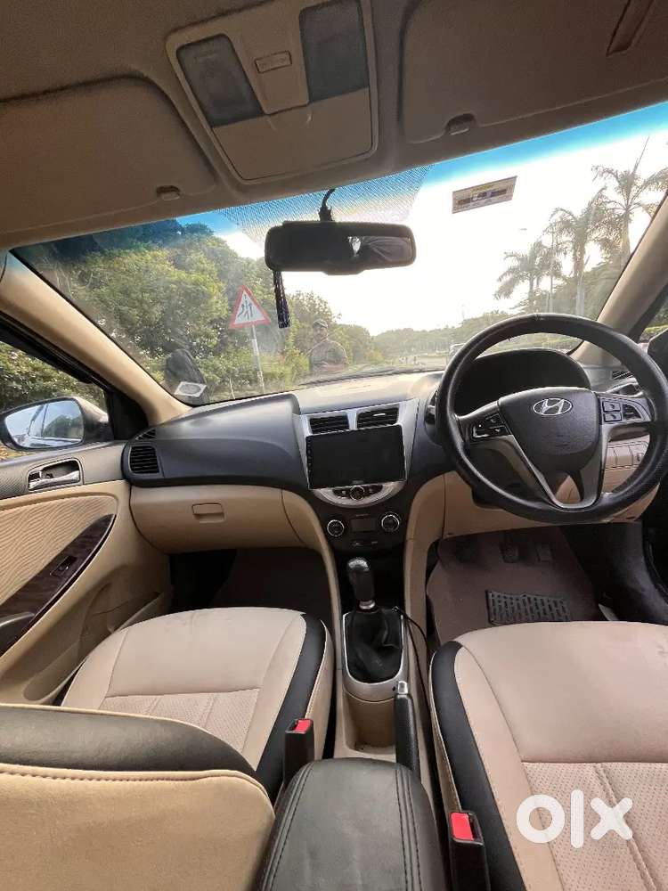 Hyundai Verna 1.6 S 2012