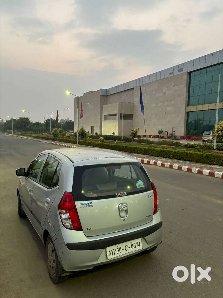 Hyundai I10 Magna - 2009 (petrol) - 33,000 Kms Only
