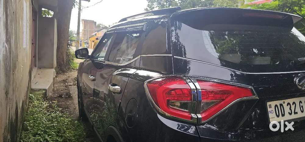 Mahindra Xuv300 2021car