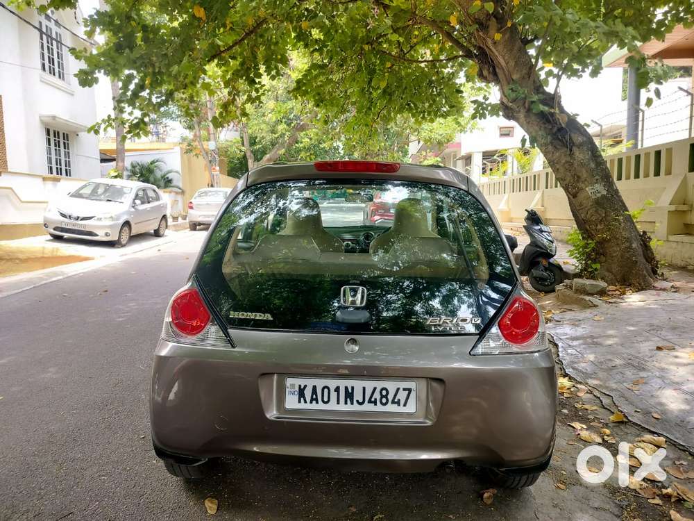 Honda Brio V Mt, 2012, Petrol