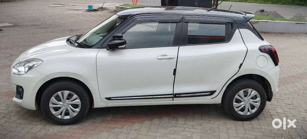 Maruti Suzuki Swift Vxi 1.2 Abs Bs-iv, 2022, Petrol