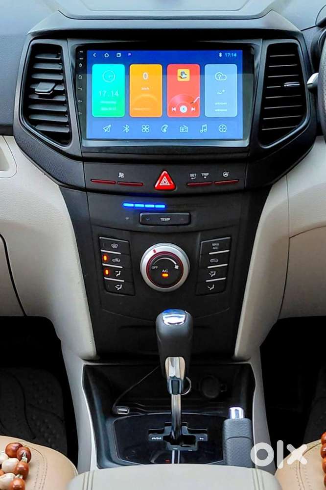 Mahindra Xuv300 W6, 2023, Petrol