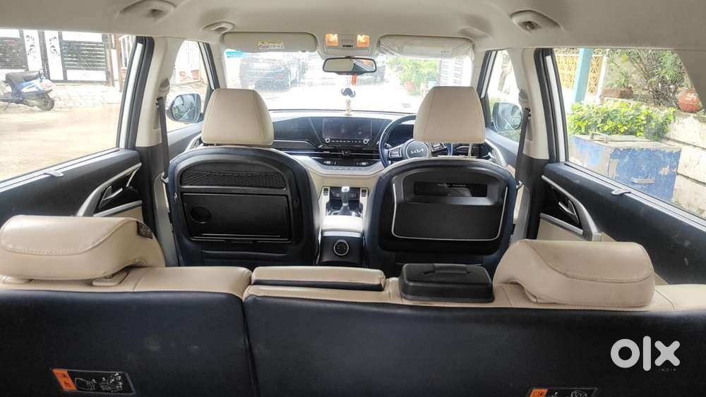 Kia Carens 1.4 Luxury 2023