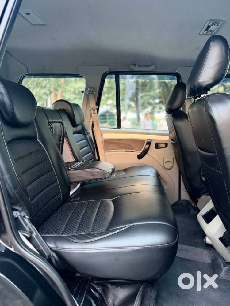 Mahindra Scorpio S10, 2015, Diesel