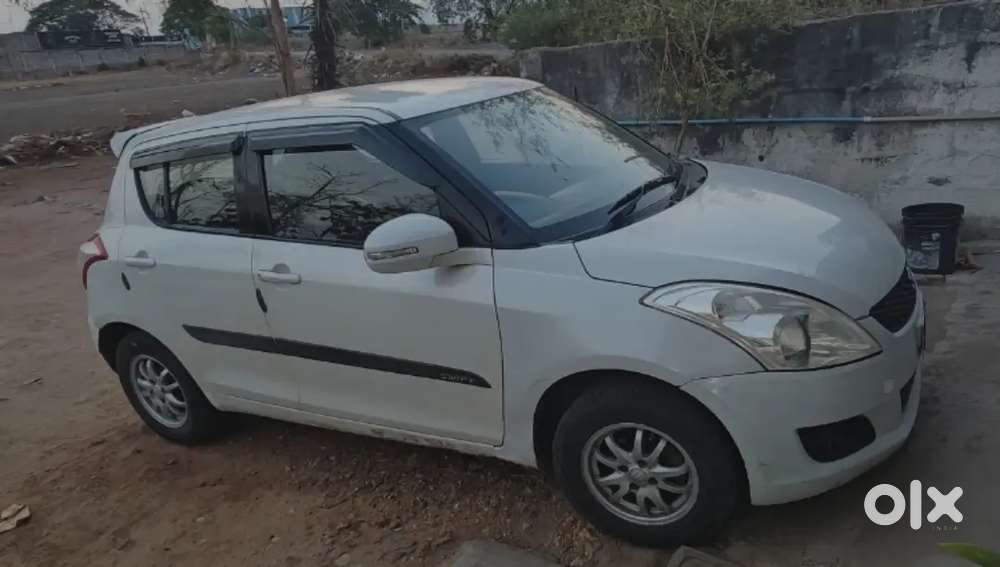 Maruti Suzuki Swift 2012