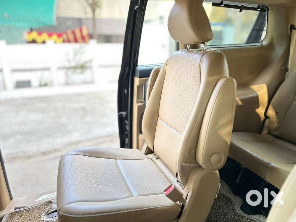 Kia Carnival Prestige, 2021, Diesel