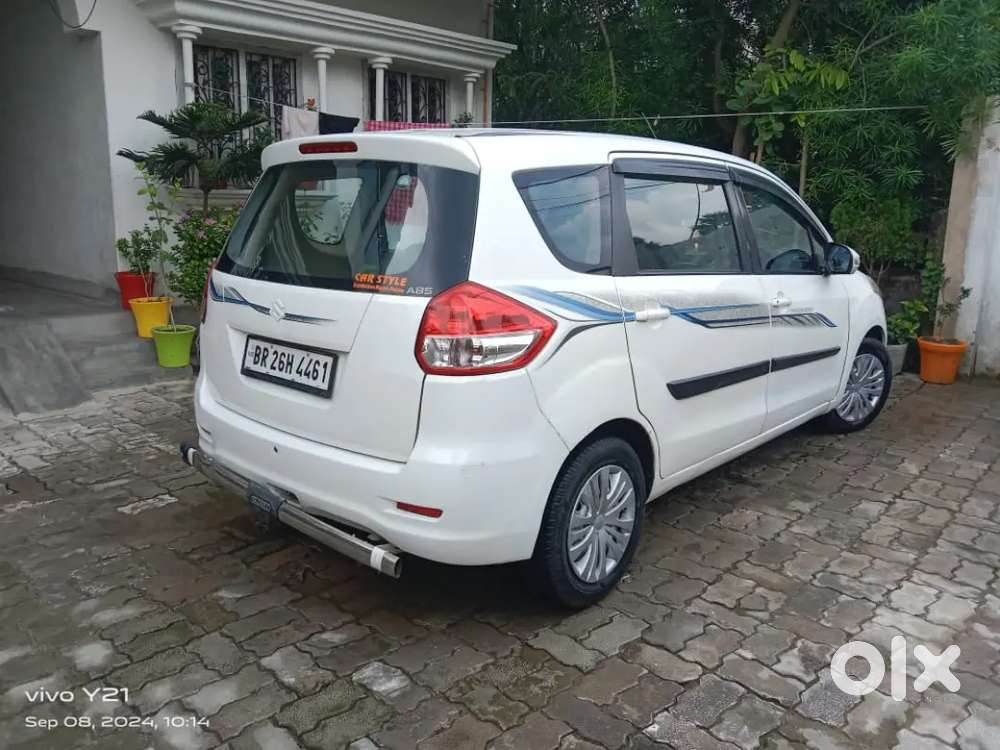 Maruti Suzuki Ertiga 2015 Diesel 97000 Km Driven