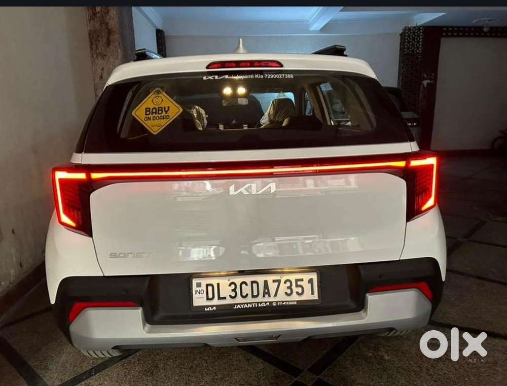 Kia Sonet 2024 Petrol 26500 Km Driven