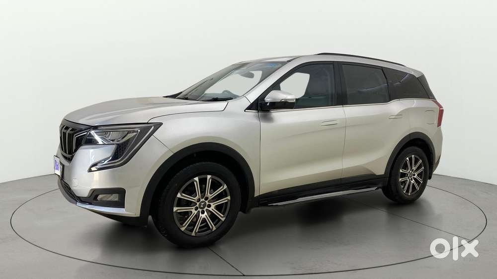 Mahindra Xuv700 2.0 Ax 7 Petrol Mt Str, 2021, Petrol