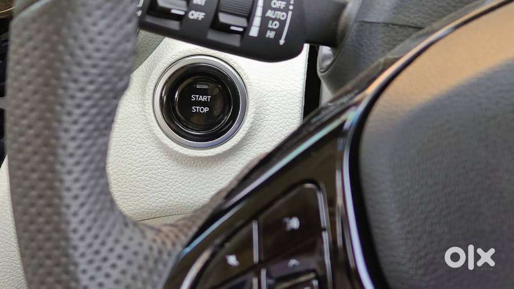 Mahindra Xuv 3xo Ax7 Diesel Mt, 2024, Diesel