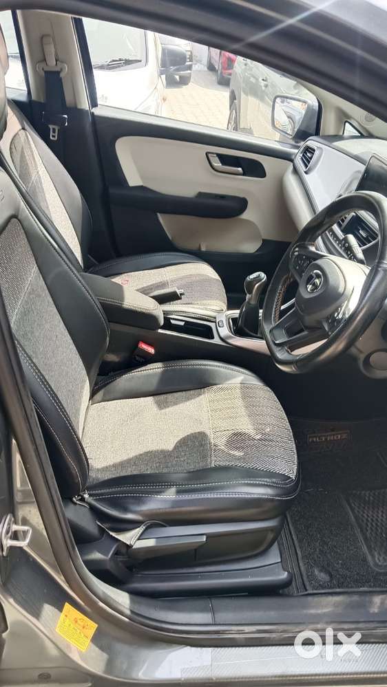 Tata Altroz Xz, 2024, Petrol