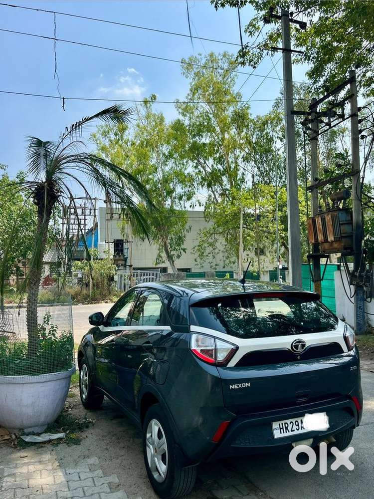 Tata Nexon Xma Automatic Petrol  2019