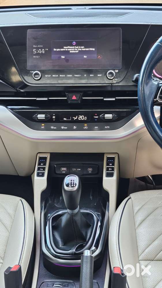 Kia Carens 1.5 Luxury Plus Diesel 6 Str, 2022, Diesel