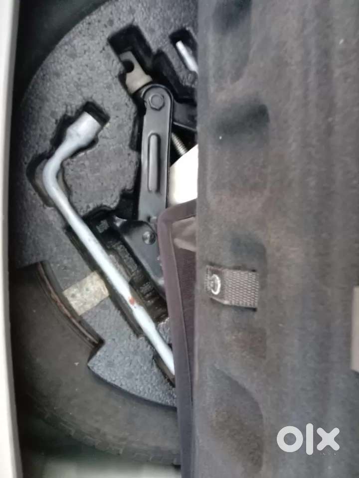 Mahindra Xuv300 W6 Amt Diesel, 2020, Diesel